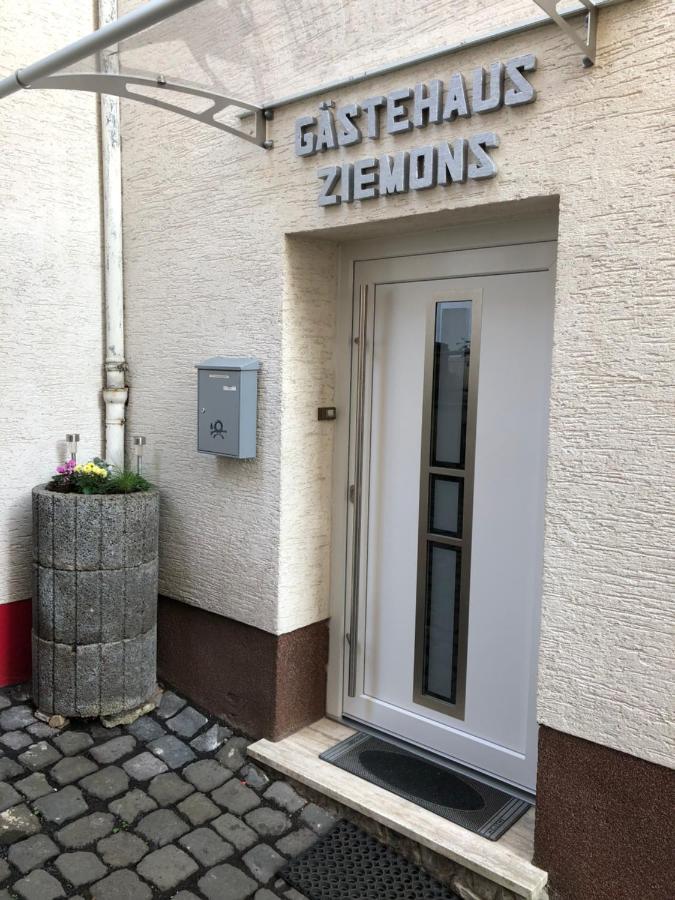 Gaestehaus Ziemons Cochem Exterior photo